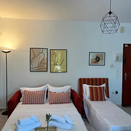 Taso's Near The Park Appartement Kalamata